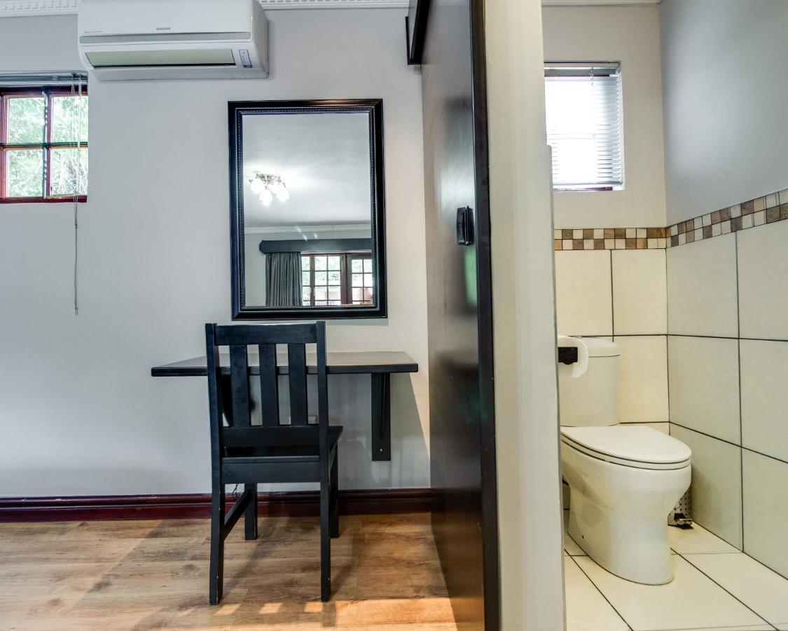 The Nightingale Guesthouse Bloemfontein Exterior foto