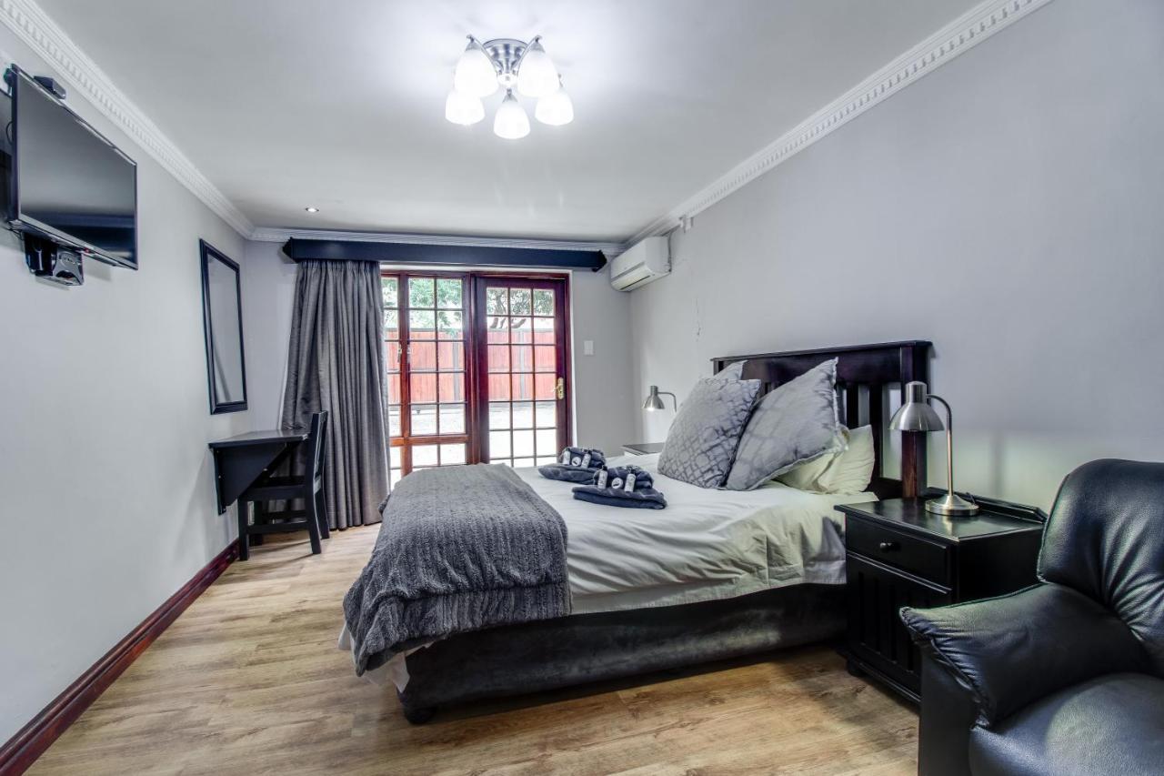 The Nightingale Guesthouse Bloemfontein Exterior foto