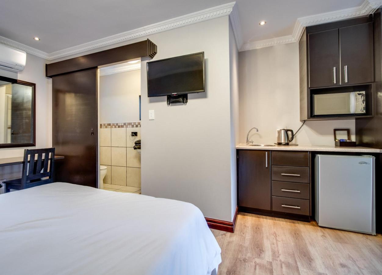 The Nightingale Guesthouse Bloemfontein Exterior foto